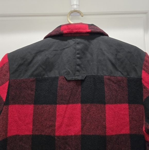 FJALLRAVEN CANADA WOOL PADDED JACKET SHACKET RED BLACK BUFFALO PLAID MEN MEDIUM - Picture 15 of 16